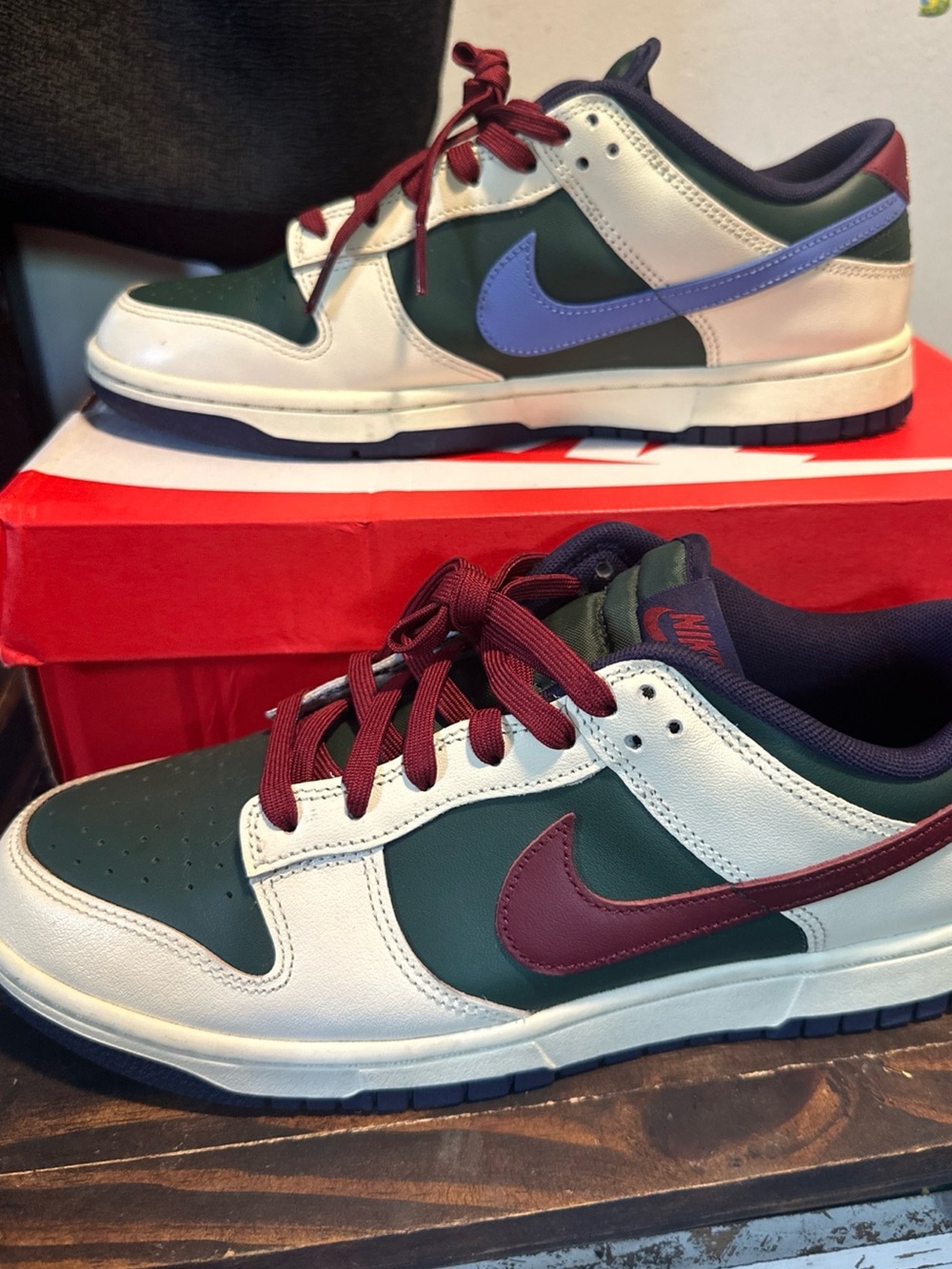 Nike Low-Top Leather Sneakers — Green, White, Maroon, Purple